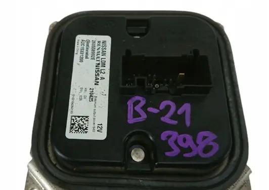 Nissan Juke II F16 Light module LCM 260558992e