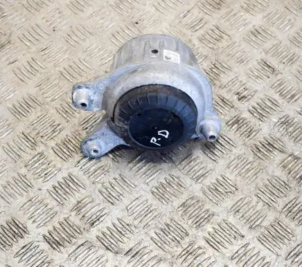 Mercedes-Benz E W213 Engine mount bracket A2132400600