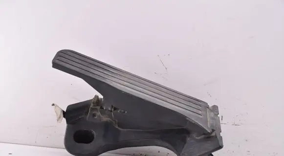 Volkswagen Touran I Accelerator throttle pedal 1T1721503J