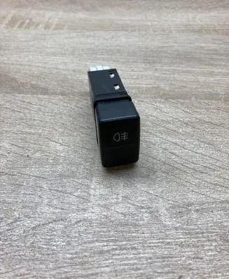 Fog light switch