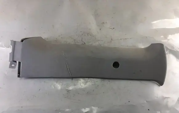 Mitsubishi Pajero Pinin (B) pillar trim (top) MR346035