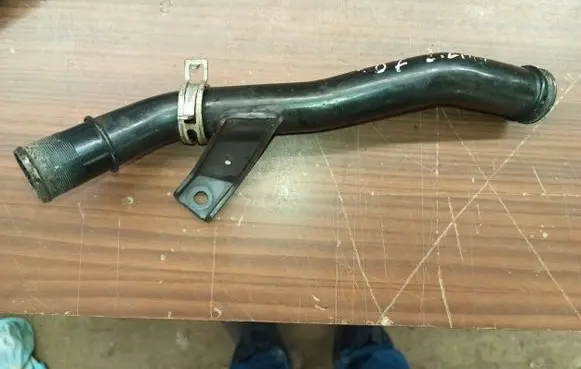Peugeot 807 Engine coolant pipe/hose