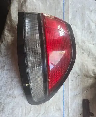 Mazda 626 Rear/tail lights 22061825