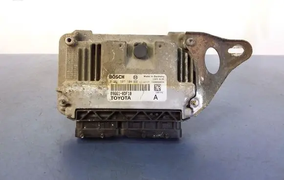 Toyota Yaris Engine control unit/module ECU 896610DF10