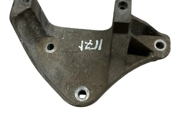 Peugeot 508 RXH Gearbox mounting bracket 326C27 2600122