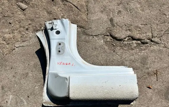 Hyundai ix20 Pillar (middle) 65093874