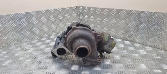 Peugeot 3008 II Turbo 9686120680 8062912 78506201