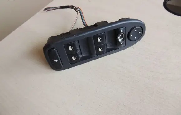 Citroen C5 Electric window control switch 53269704 53269700