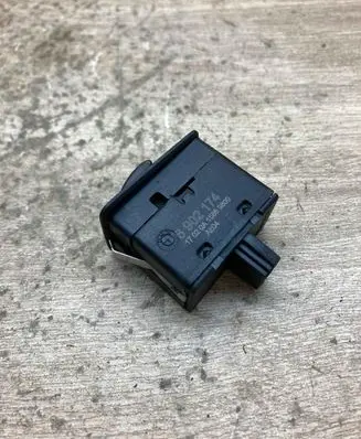 BMW 3 E46 Electric window control switch 6902174 15869800