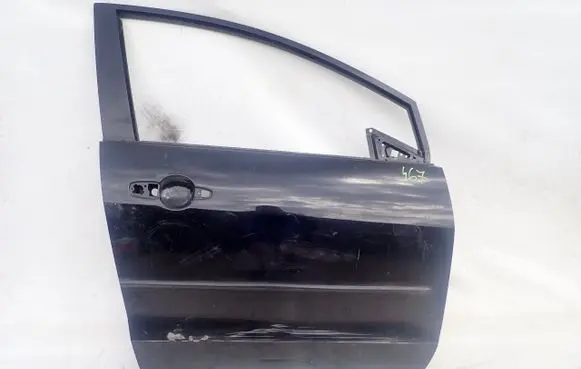 Mazda 5 Front door