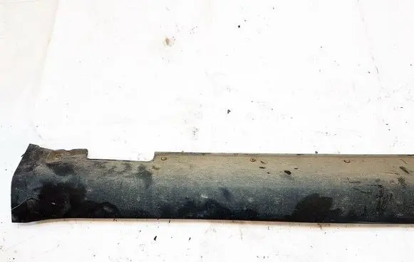 Hyundai Sonata Sill
