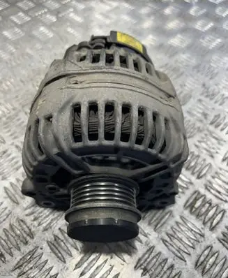 Volkswagen PASSAT B5 Generator/alternator