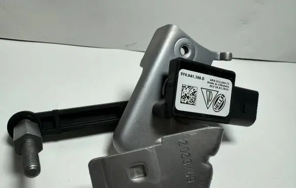 Porsche Cayenne (9Y0 9Y3) Headlight/headlamp level sensor 9Y0941286A 6PM01269975 23022024