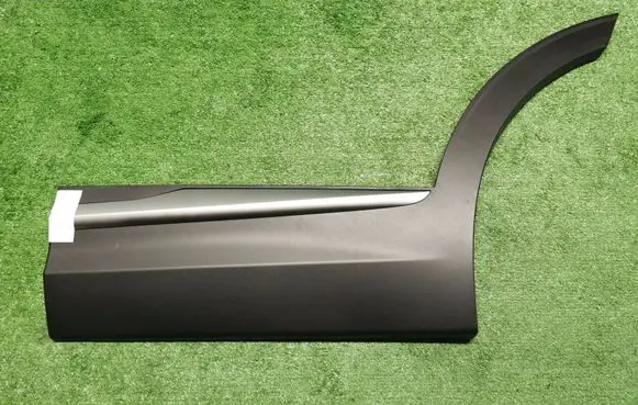KIA Sportage Rear door trim (molding) 87733R2000DANEK 87733R2000