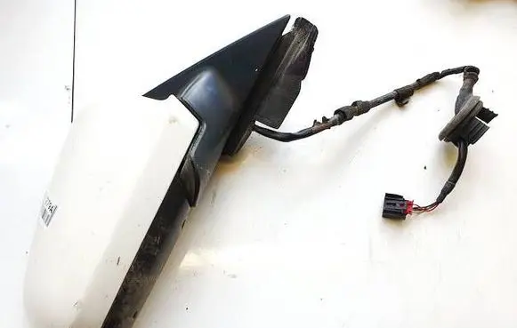 Audi A3 S3 8P Front door electric wing mirror E1010754