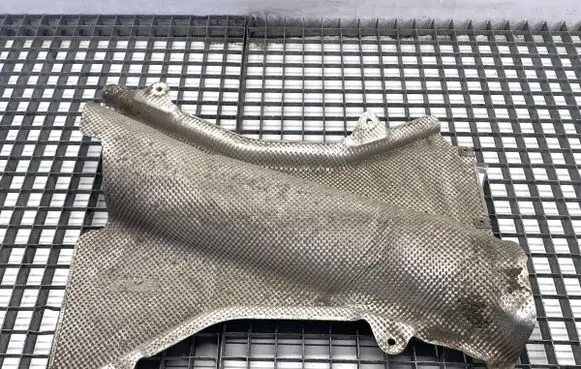 Mercedes-Benz GLE W167 Exhaust heat shield A1676807207