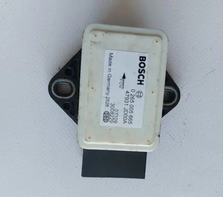 Nissan Qashqai ESP acceleration yaw rate sensor 0265005665