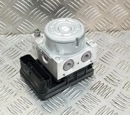 Volkswagen Golf VII ABS Pump 5Q0614517L 5Q0907379M