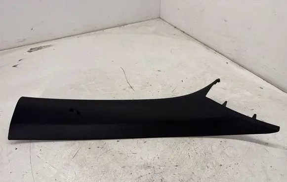Chevrolet Camaro (A) pillar trim 84389080 84887805 84389081