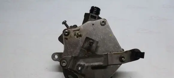 Ford Focus Vacuum pump 386GB
