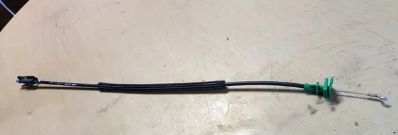 Chevrolet Malibu Rear door cable line 22970587