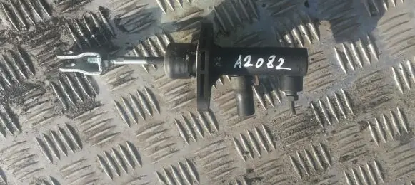 Clutch master cylinder
