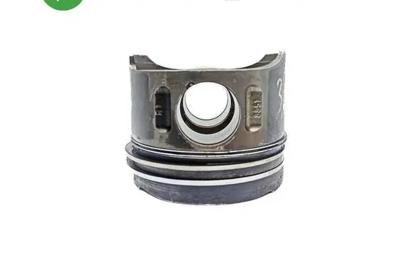 Mercedes-Benz E W211 Piston 