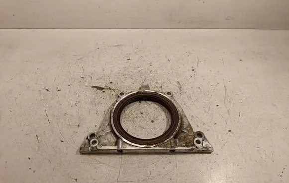 Nissan Navara D40 Crankshaft Holder 