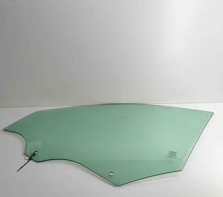 Volvo XC90 Front door window glass four-door 31352944