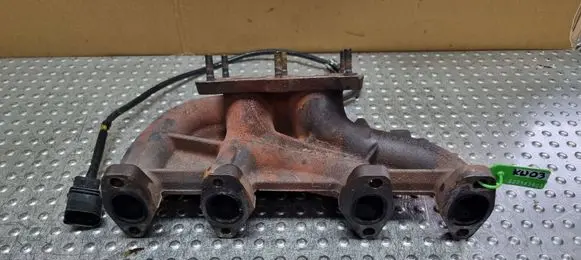 Volkswagen Golf V Exhaust manifold 06A253033AS