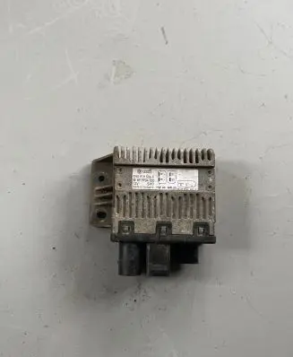 Volkswagen Transporter - Caravelle T5 Coolant fan relay 7H0919506F 895904000