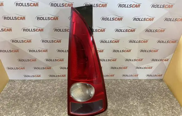 Renault Espace III Rear/tail lights 8200027152
