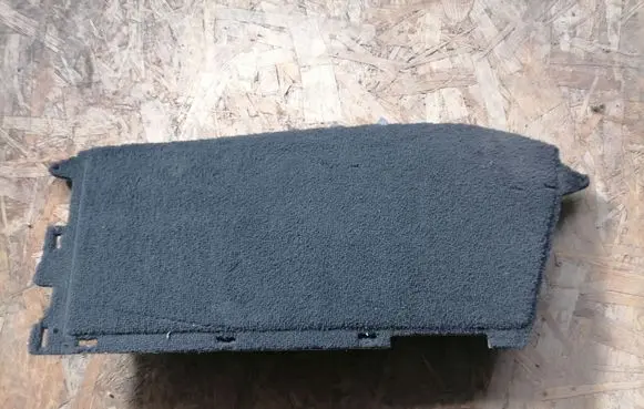 Volvo XC90 Centre console side trim rear 31389617