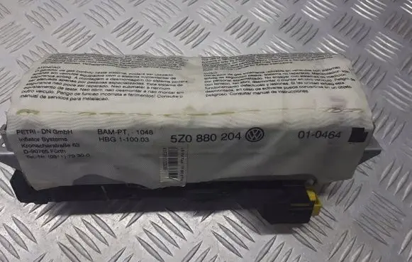Volkswagen Fox Passenger airbag 5Z0880204