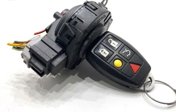 Volvo V50 Ignition lock 30797783