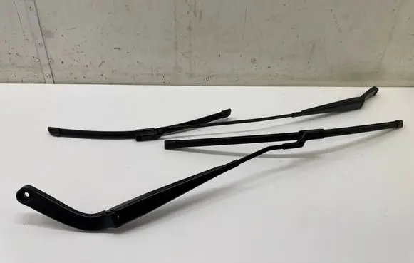 Cupra Leon Windshield/front glass wiper blade 5FC955410A 5FC955409A