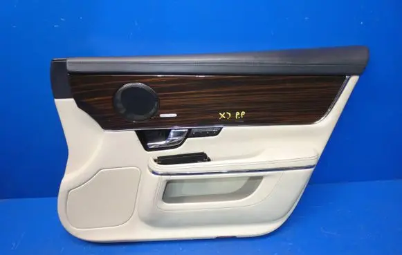 Jaguar XJ X351 Front door card panel trim 
