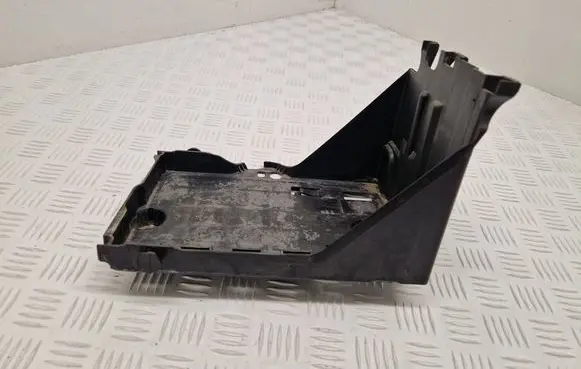 Citroen DS5 Battery box tray 9689002180
