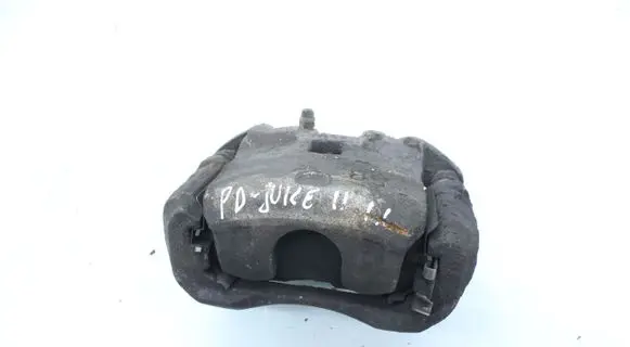 Nissan Juke I F15 Front brake caliper
