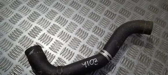 Toyota Avensis Verso Engine coolant pipe/hose