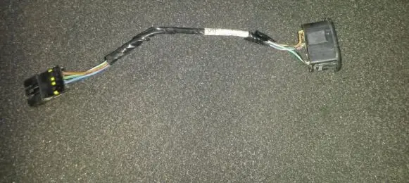 Opel Tigra A Electric window control switch 90482481