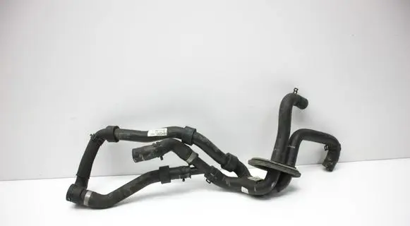 Porsche Macan (95B) Engine coolant pipe/hose 95B819198P 95B819372F