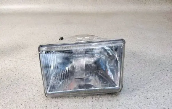 Jeep Grand Cherokee Headlight/headlamp