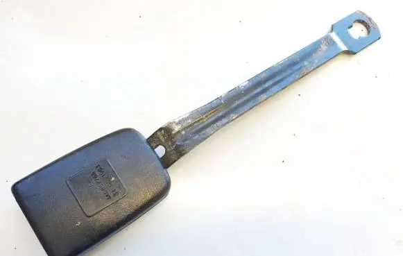 Audi 100 S4 C4 Front seatbelt buckle 4a0857755