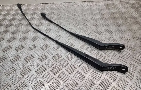 Renault Twingo II Front wiper blade arm 288809909R