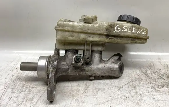 Renault Scenic II - Grand scenic II Master brake cylinder