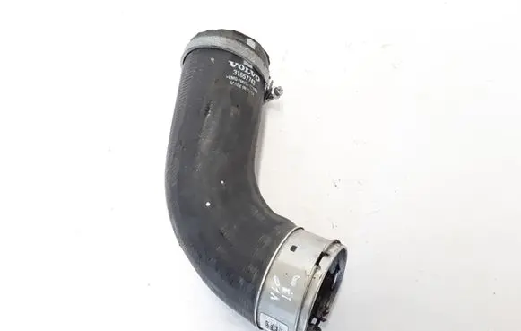 Volvo V60 Intercooler hose/pipe 31657743