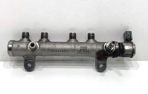 Volvo XC60 Fuel main line pipe 31432834