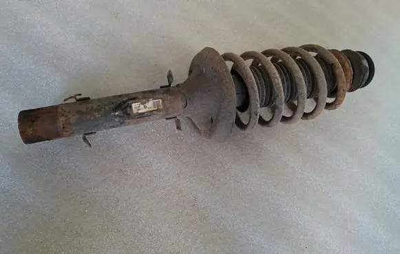 Volkswagen Golf IV Front shock absorber/damper 1J0413031AG