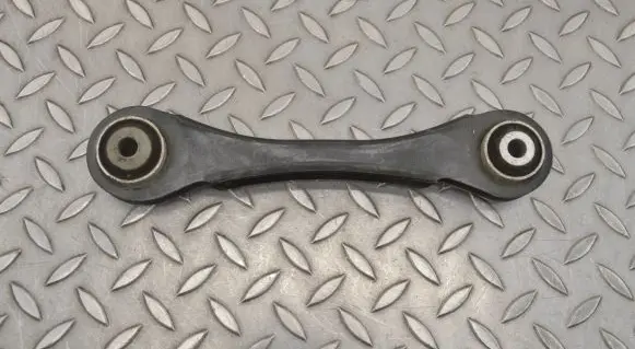 BMW 4 F32 F33 Rear upper control arm/wishbone 6792517
